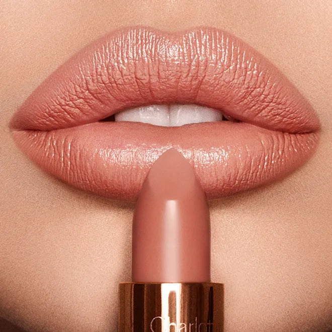 charlotte tilbury K.I.S.S.I.N.G